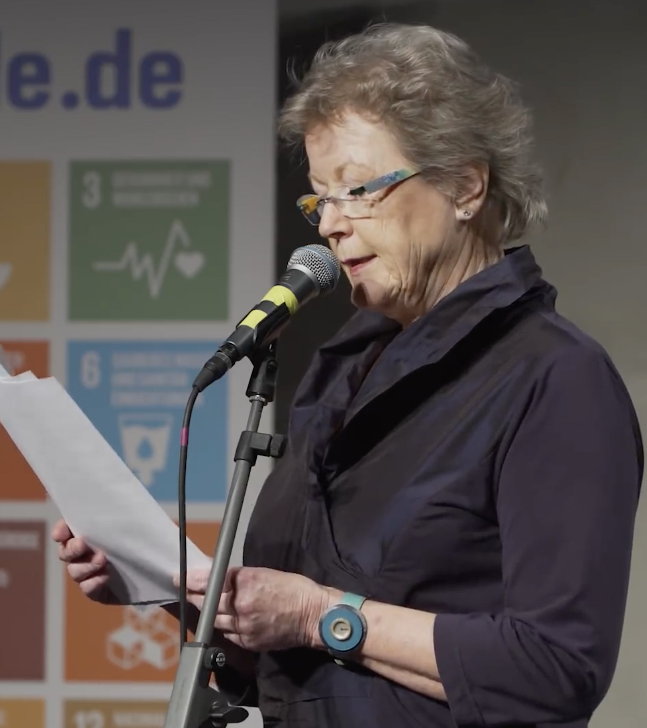 Rita Apel: Das Kindergedicht vom Mikroplastik