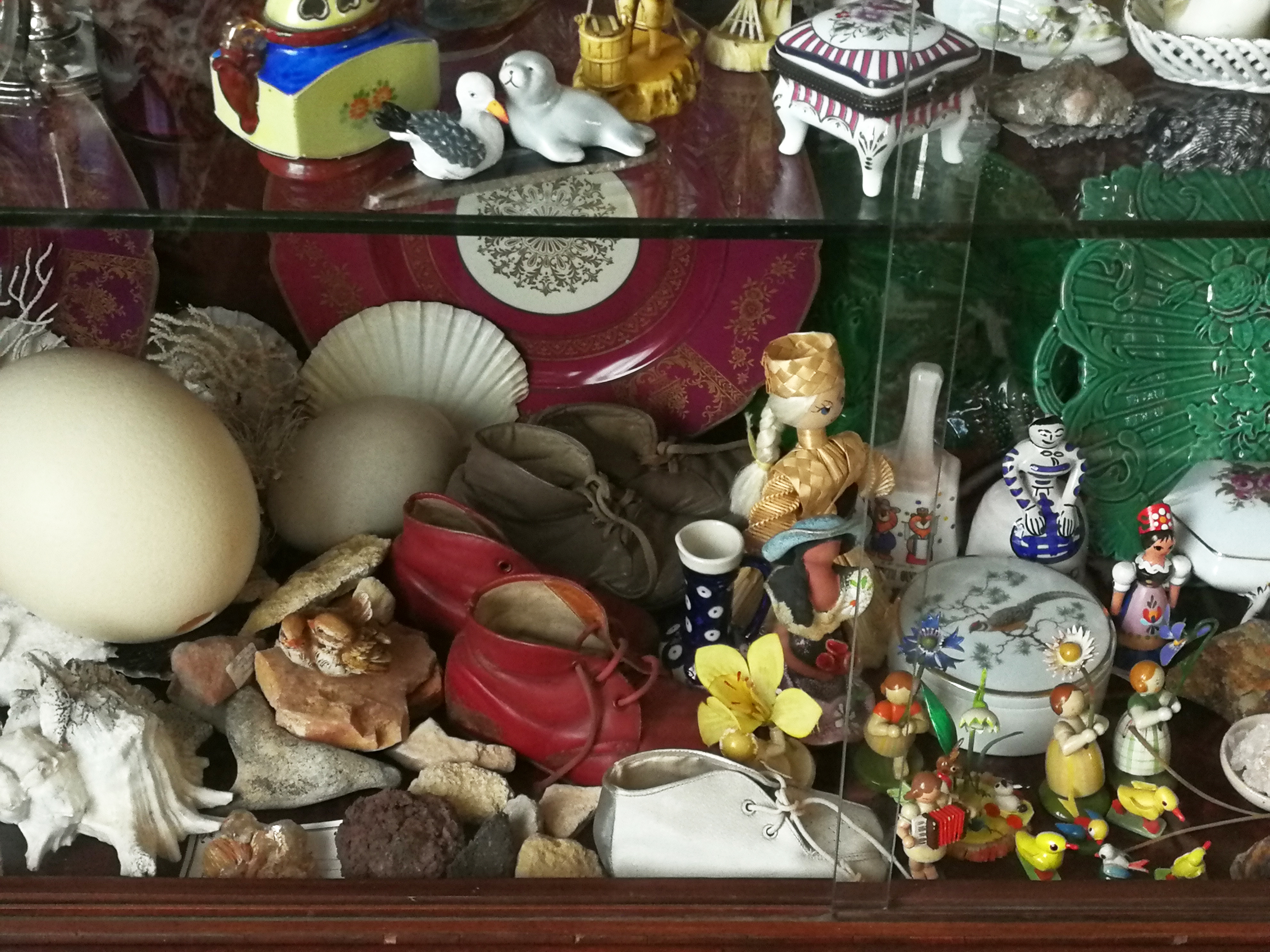 ‚Death Cleaning‘ – ein Interview mit Beate Schwedler vom ‚Forum Dunkelbunt‘